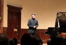 MARK VINER WIGMORE HALL DEBUT RECITAL