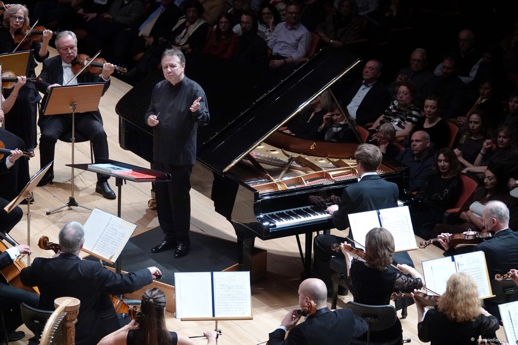 ΜΕΓΑΡΟ ΜΟΥΣΙΚΗΣ ΑΘΗΝΩΝ