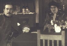 Πουτσίνι στο Φάληρο – απρόσμενα πολιτικός και επίκαιρος